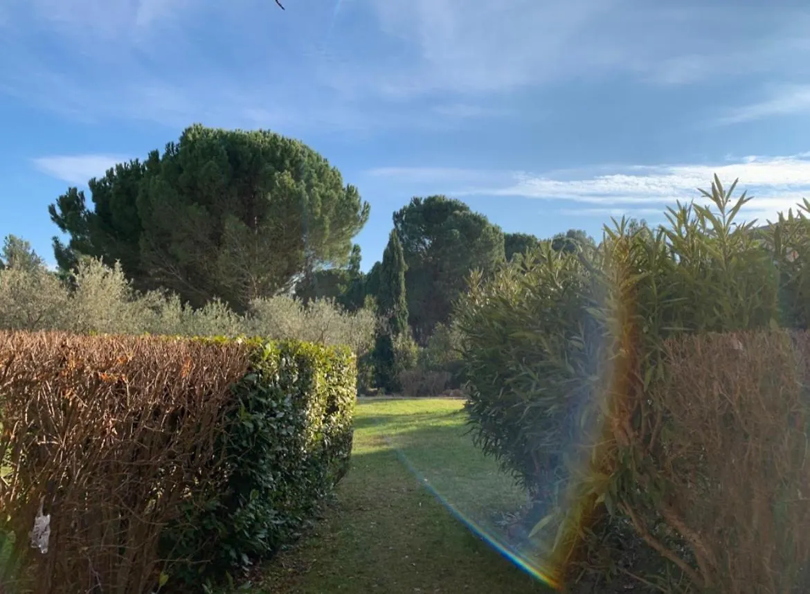 Apartment Studio 4 Personnes Golf International Pont Royal Mallemort France