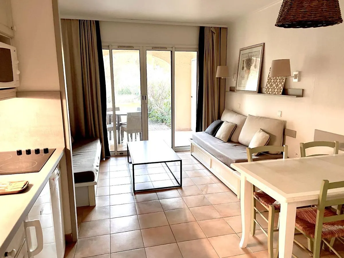 Apartment Studio 4 Personnes Golf International Pont Royal Mallemort