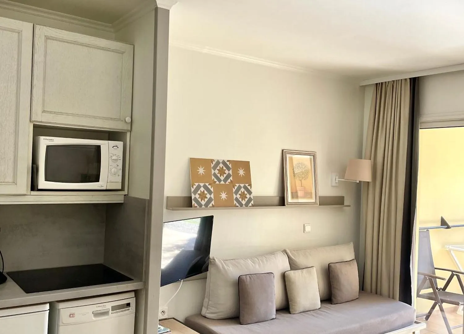 Studio 4 Personnes Golf International Pont Royal Mallemort France